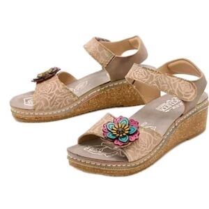 L'Artiste Spring Step Leather Wedge Rose Embossed Sandals Sz 35 (5)